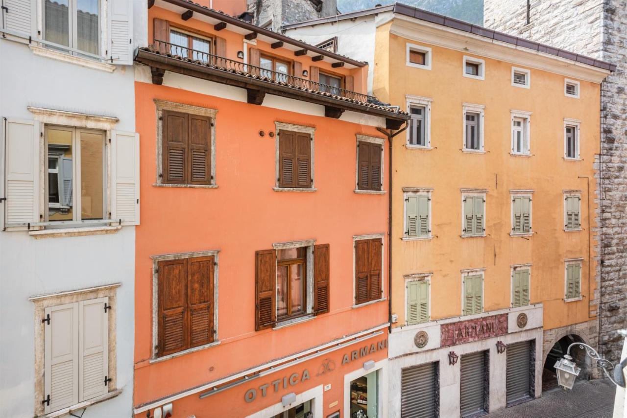 Residenza Ester Riva del Garda Exterior foto