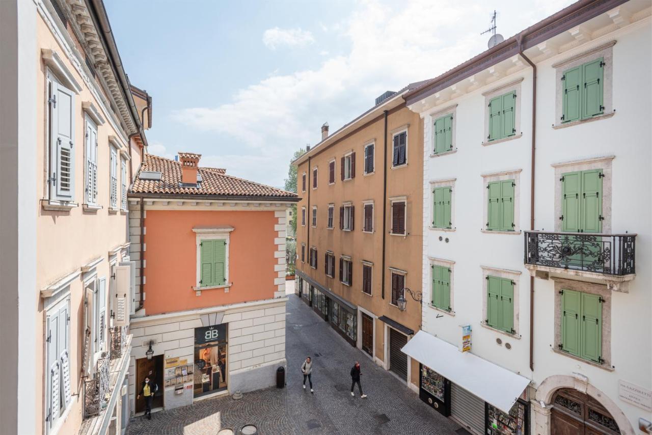 Residenza Ester Riva del Garda Exterior foto